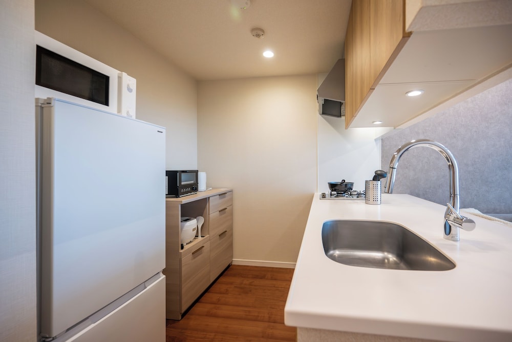 トラディショナル アパートメント 禁煙 (502) 専用キッチン2 | Dash Living Minami Azabu