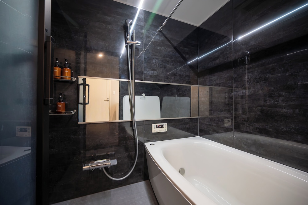 エグゼクティブ アパートメント 禁煙 (418) 深めの浴槽0 | Dash Living Minami Azabu