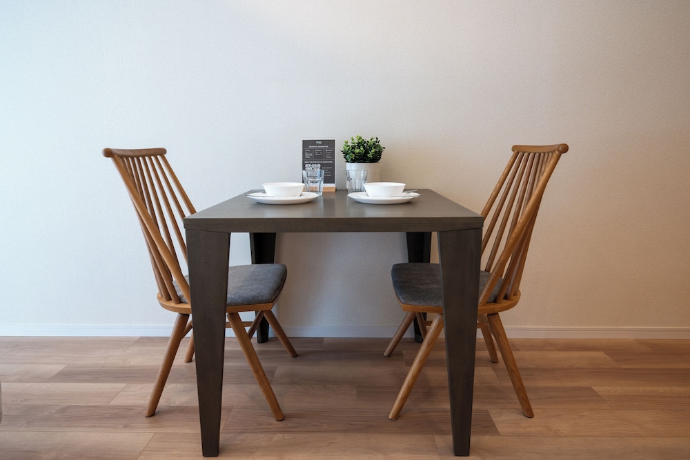 グランド アパートメント 禁煙 (702) 客室内のダイニングエリア0 | Dash Living Minami Azabu