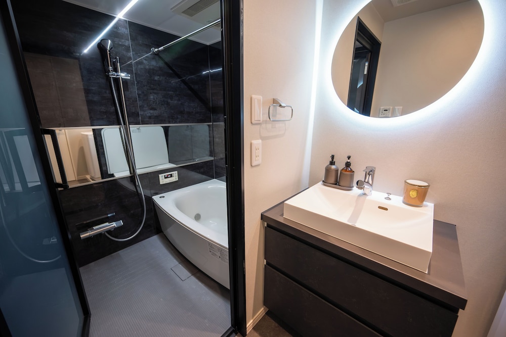 エグゼクティブ アパートメント 禁煙 (418) バスルーム1 | Dash Living Minami Azabu