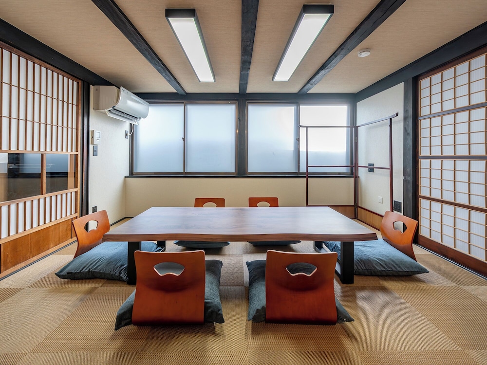 ハウス ガーデンビュー 客室4 | 飛騨まちやど 石庭の宿