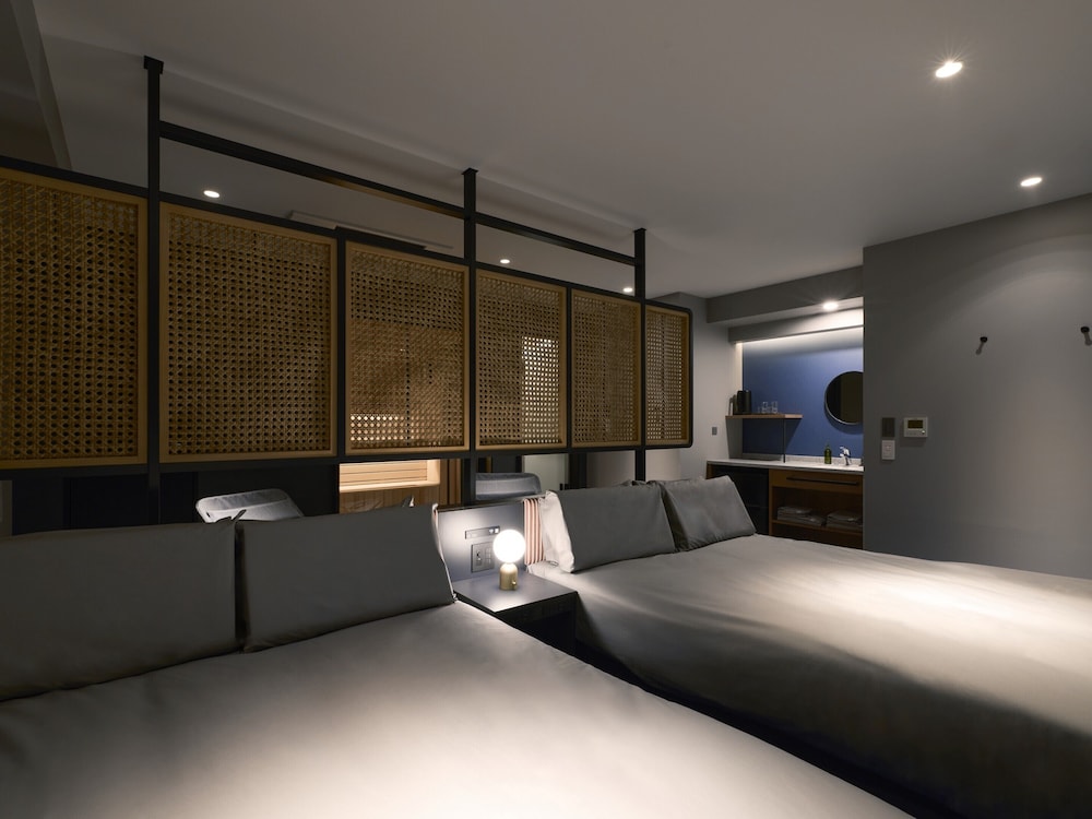 シグネチャー ツインルーム サウナ 客室2 | BASE LAYER HOTEL 福岡