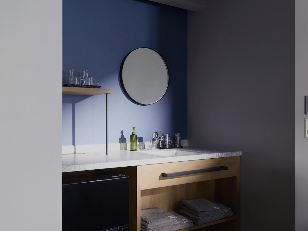 シグネチャー ツインルーム サウナ 専用キッチン0 | BASE LAYER HOTEL 福岡