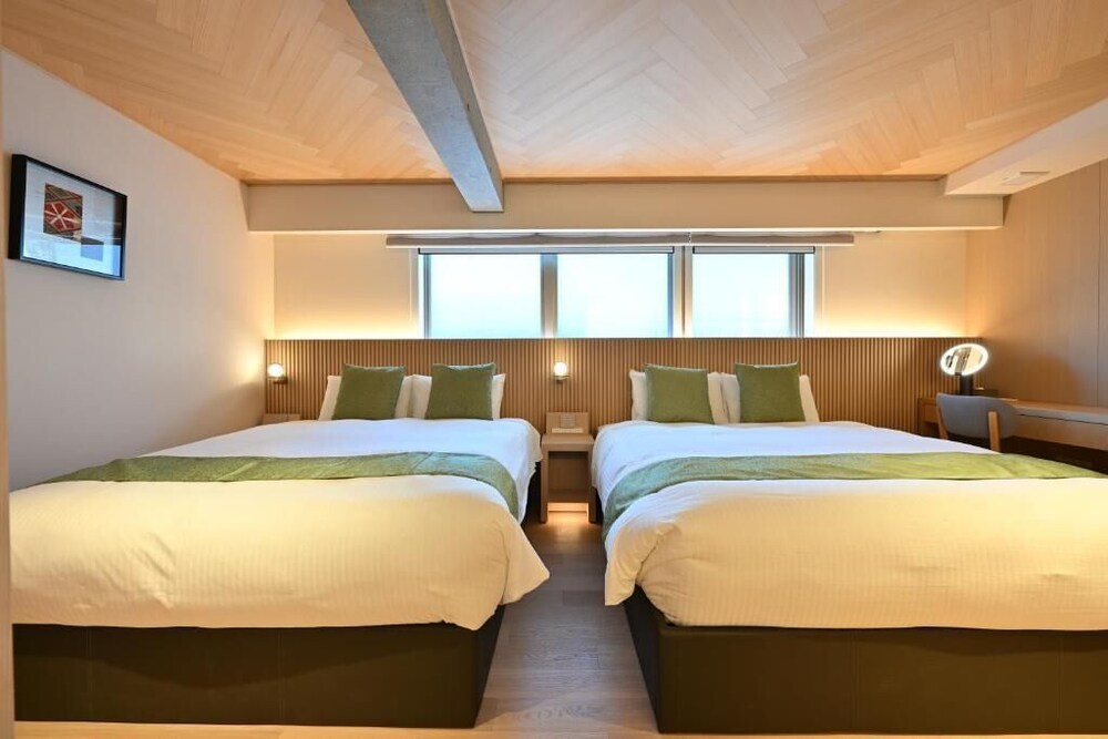 プレミア 4 人部屋 サウナ 客室3 | 清水エリートテラス