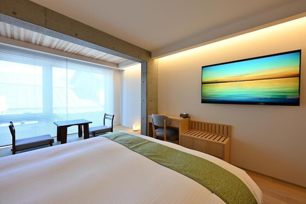 ファミリー ダブルルーム 客室3 | 清水エリートテラス