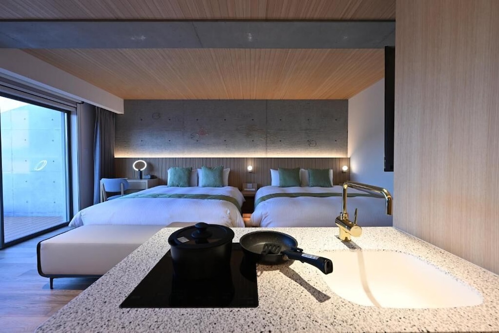 プレミア 4 人部屋 バルコニー (Sauna) 専用簡易キッチン0 | 清水エリートテラス