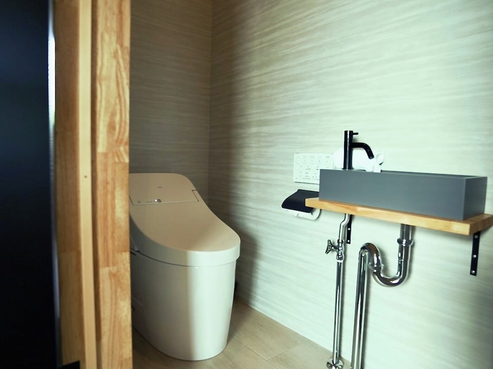 スタンダード 4 人部屋 ハーバービュー 客室3 | 1 and Only Hotel Io - イオ