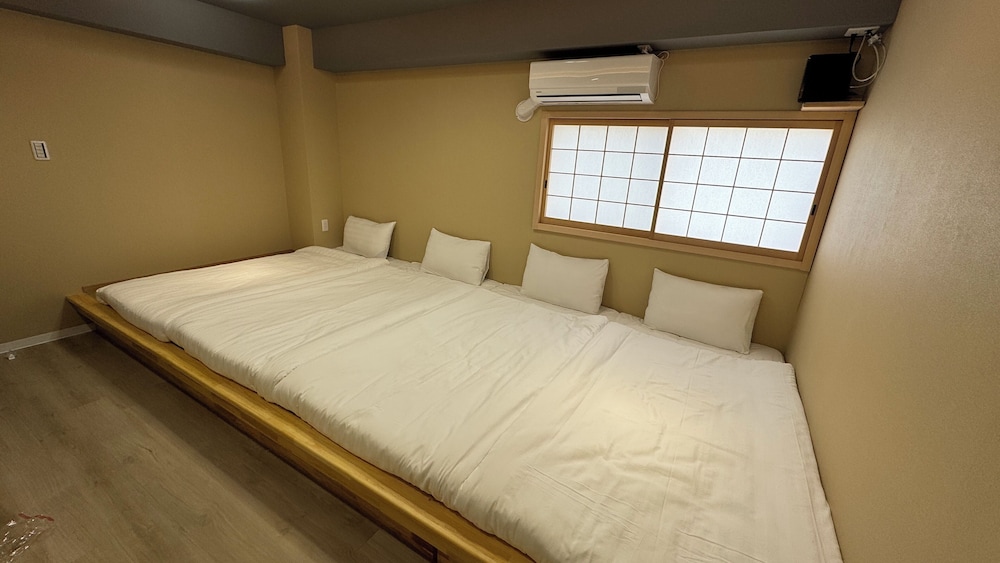 クラシック 4 人部屋 | RUKA 天王寺ホテル