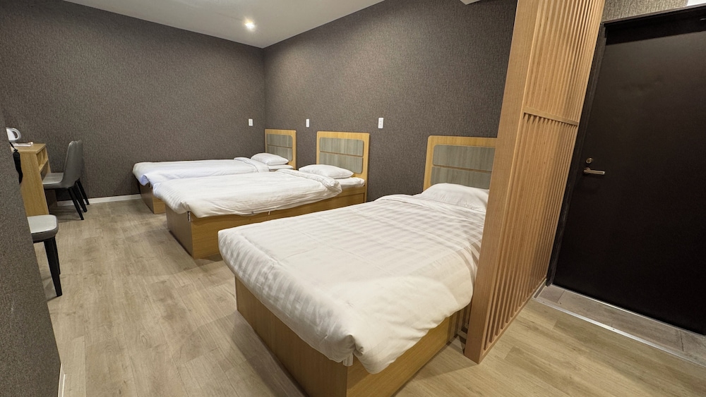 ビジネス トリプルルーム | RUKA 天王寺ホテル