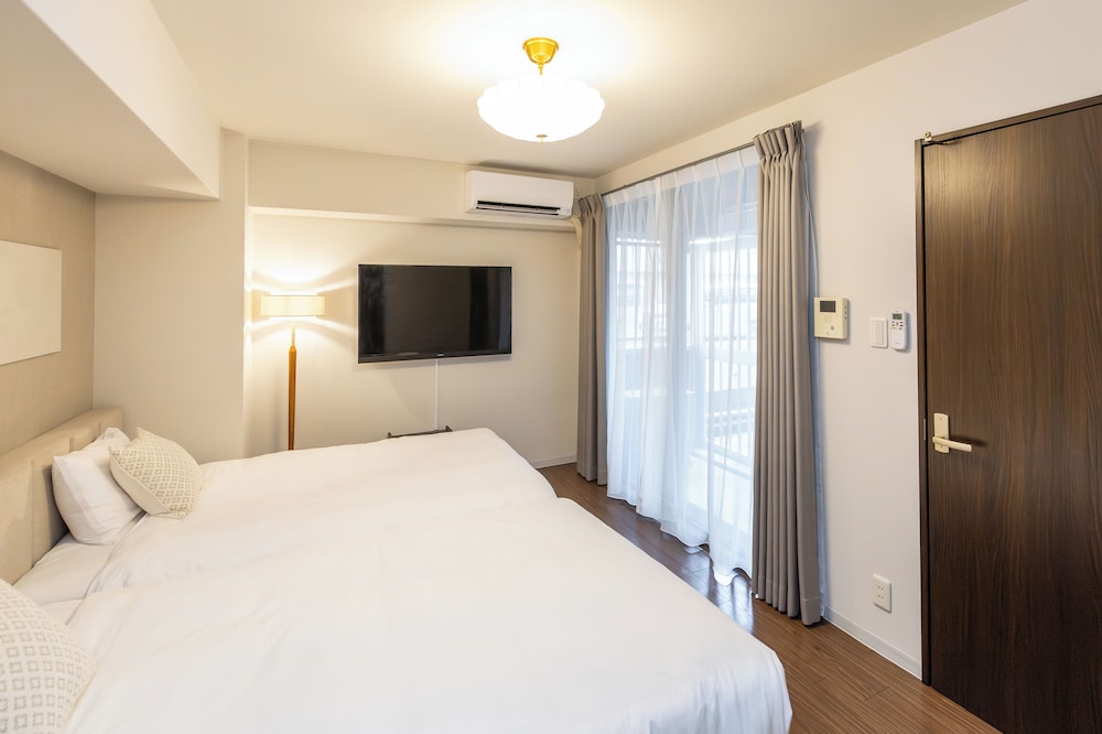 コンフォート アパートメント ダブルベッド 2 台 禁煙 キッチン 客室3 | BR KUJO - セルフチェックインのみ