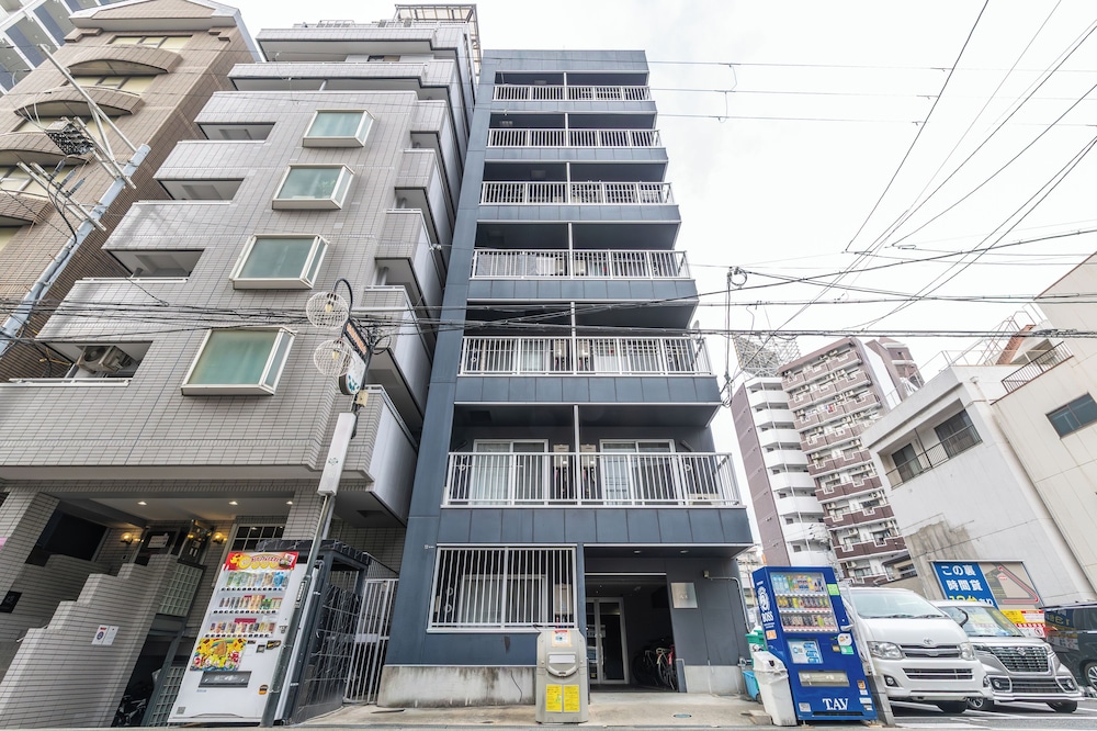 外観1 | BR KUJO - セルフチェックインのみ