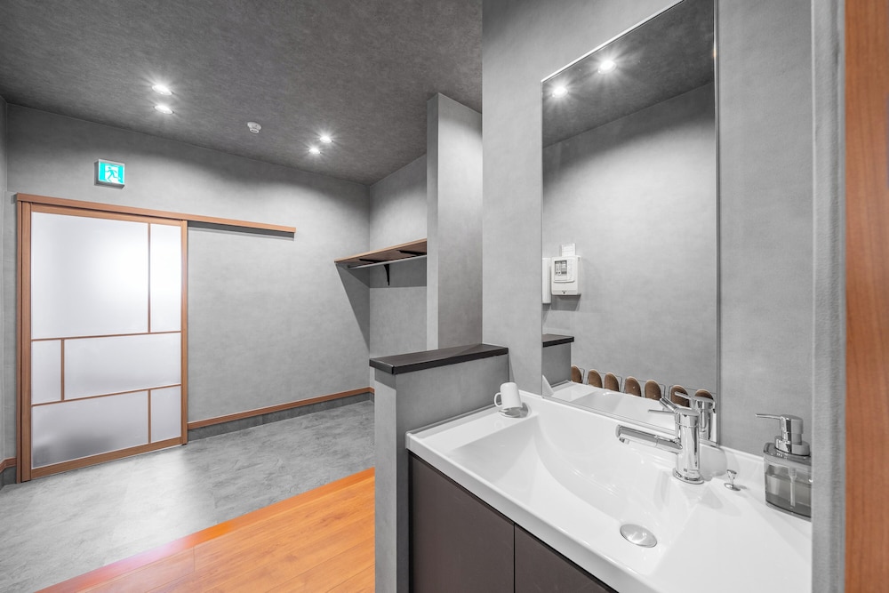 アパートメント バスルーム6 | E-US SAKAEDORI HOUSE