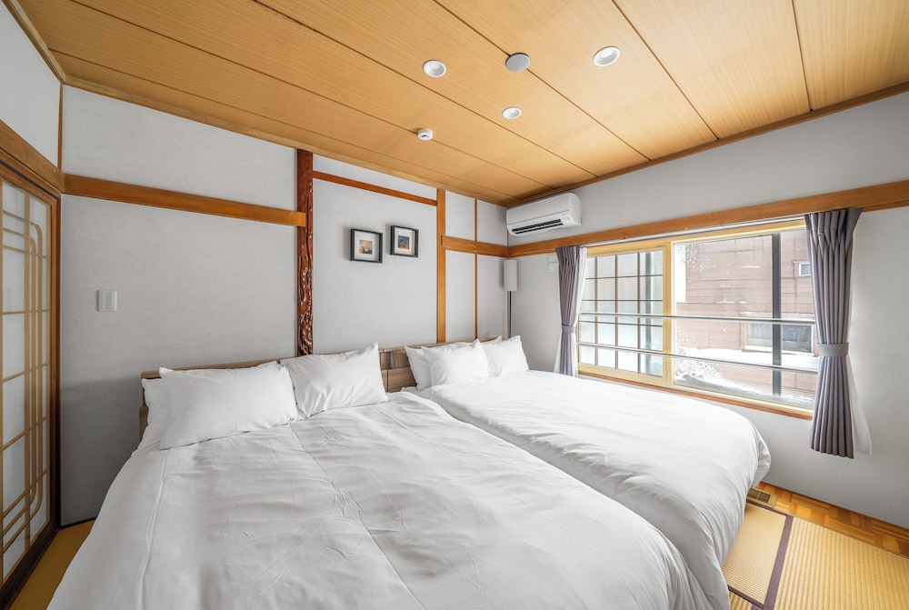 メインイメージ | E-US SAKAEDORI HOUSE