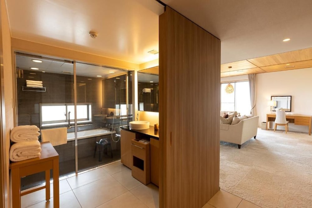 エグゼクティブ スイート 内装1 | AUBERGE de SENVIE