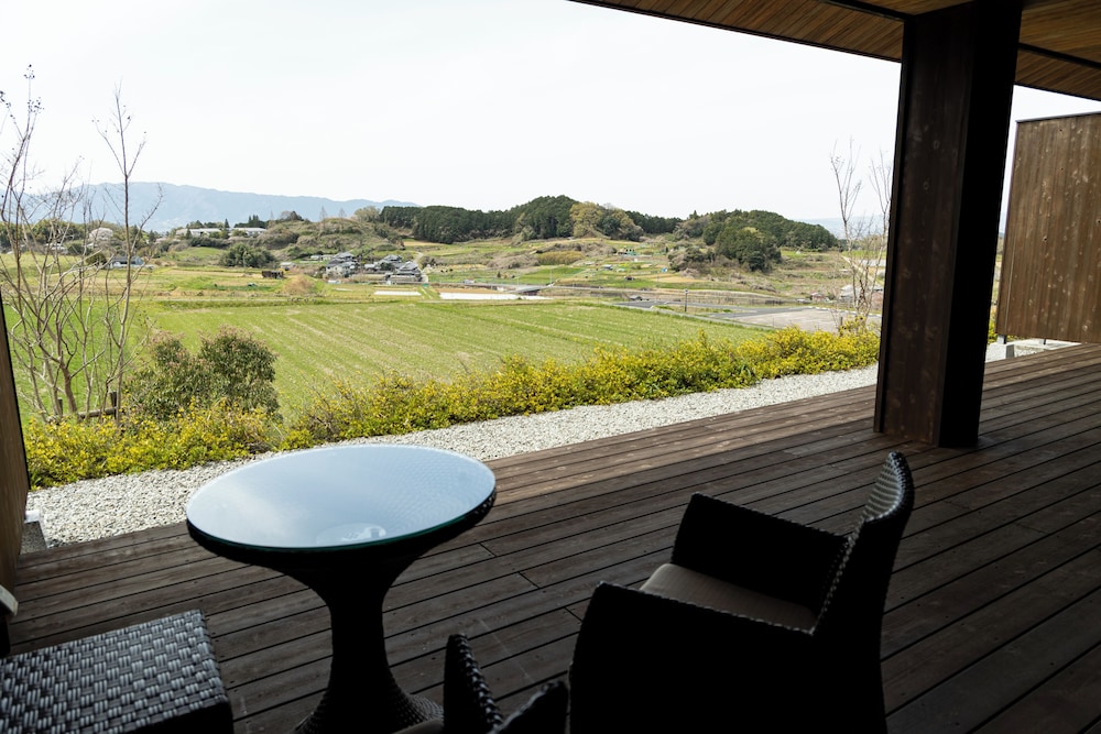 ツインルーム 部屋からの景観0 | AUBERGE de SENVIE