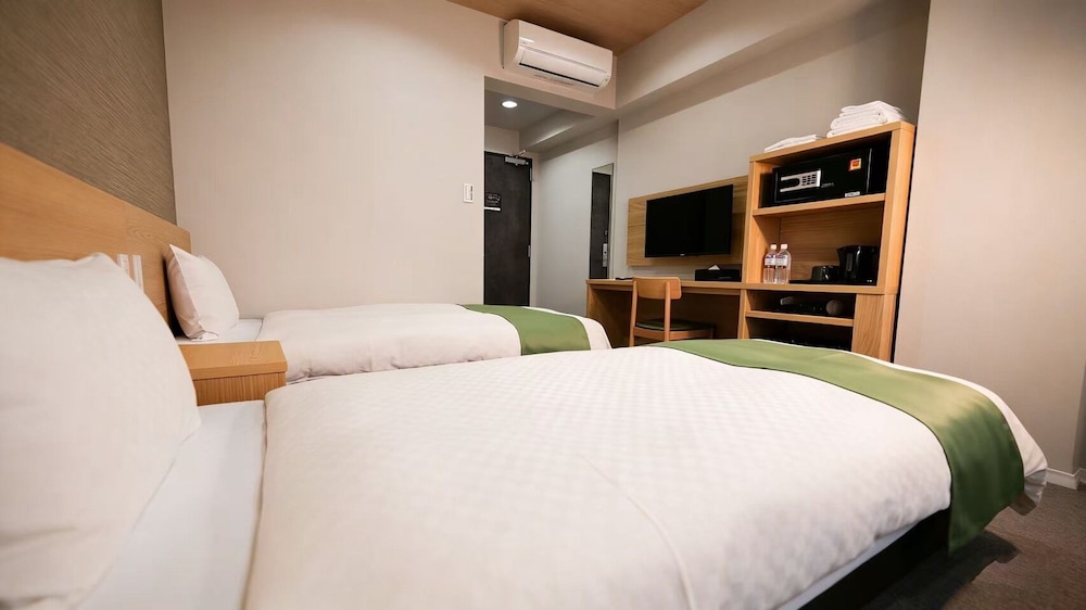 ツインルーム シティビュー 客室1 | リタホテル難波