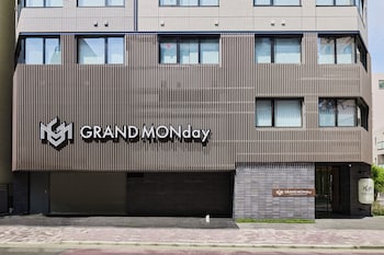 GRAND MONday 上野御徒町