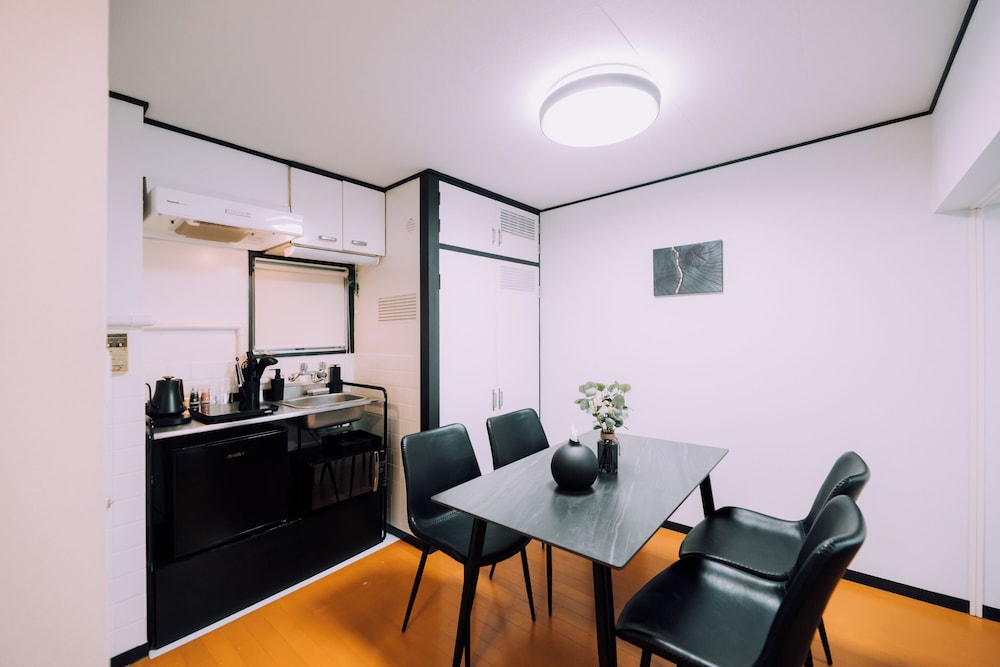 レストラン1 | Fukuoka Hakata Stay with Private Garden