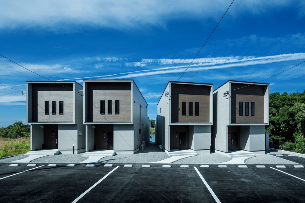 コンフォート ヴィラ 2 ベッドルーム シービュー 外観1 | Seaside Villa N+