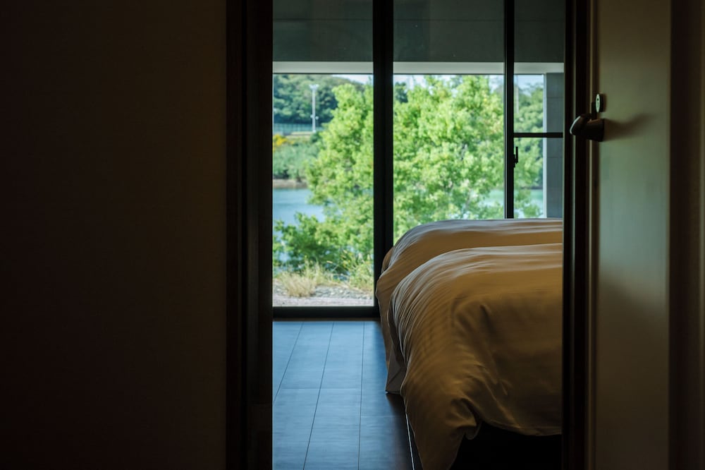 コンフォート ヴィラ 2 ベッドルーム シービュー 客室6 | Seaside Villa N+