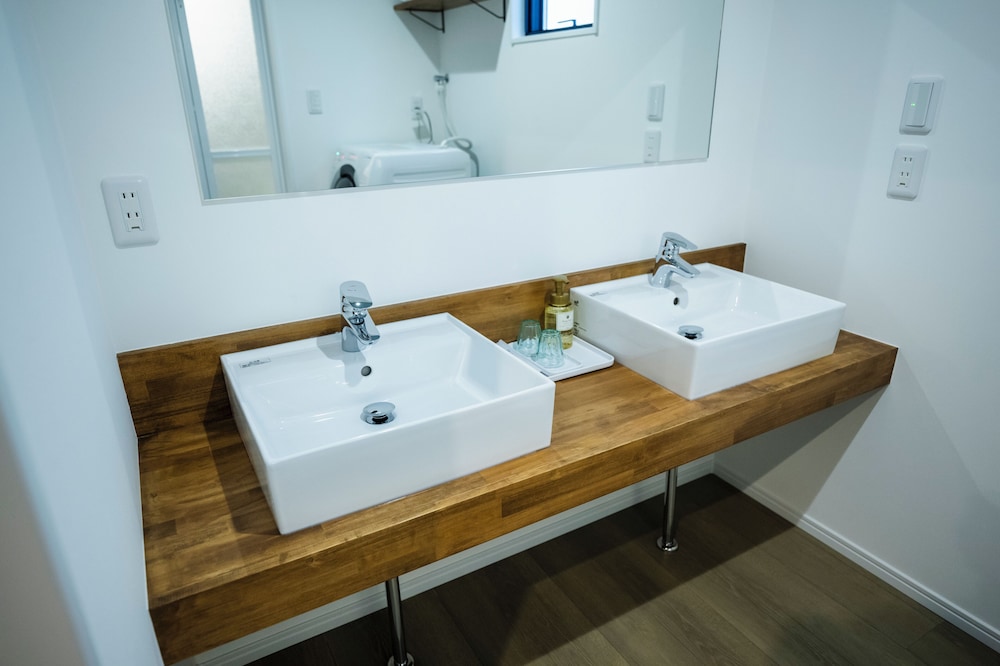 コンフォート ヴィラ 2 ベッドルーム シービュー バスルーム2 | Seaside Villa N+