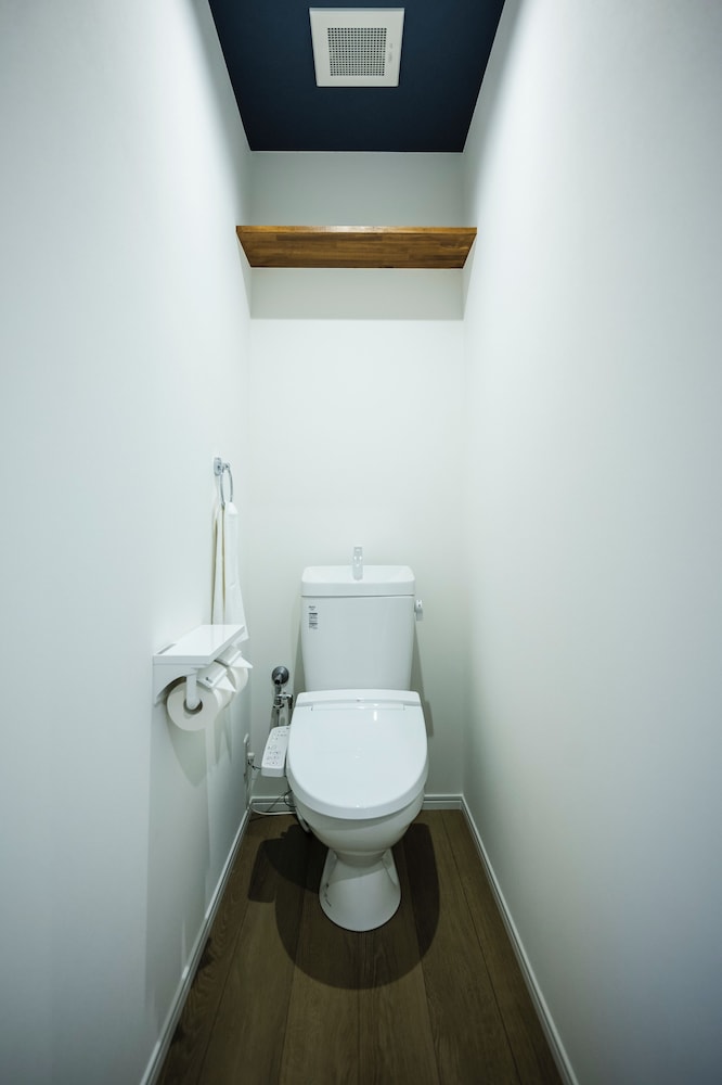 コンフォート ヴィラ 2 ベッドルーム シービュー バスルーム1 | Seaside Villa N+