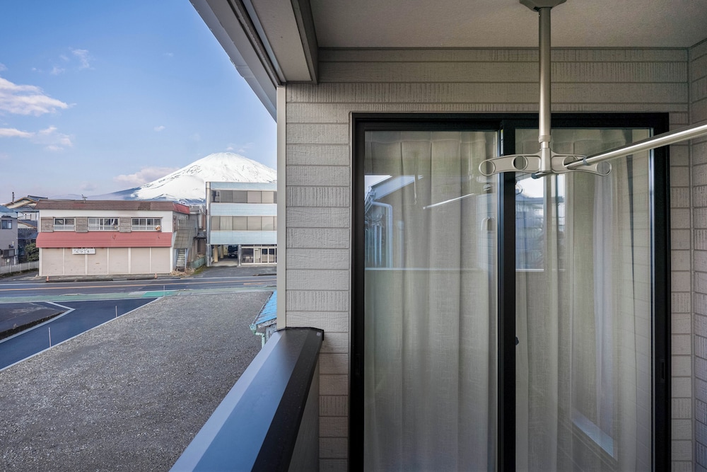 スーペリア ヴィラ バルコニー シティビュー 部屋からの景観0 | Villa Gotemba Holidays