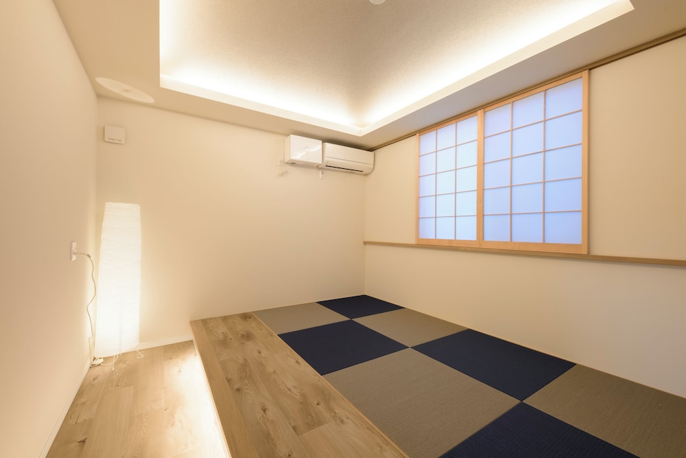 デザイン ヴィラ 2 ベッドルーム 客室1 | 四季の彩 箱根彫刻の森