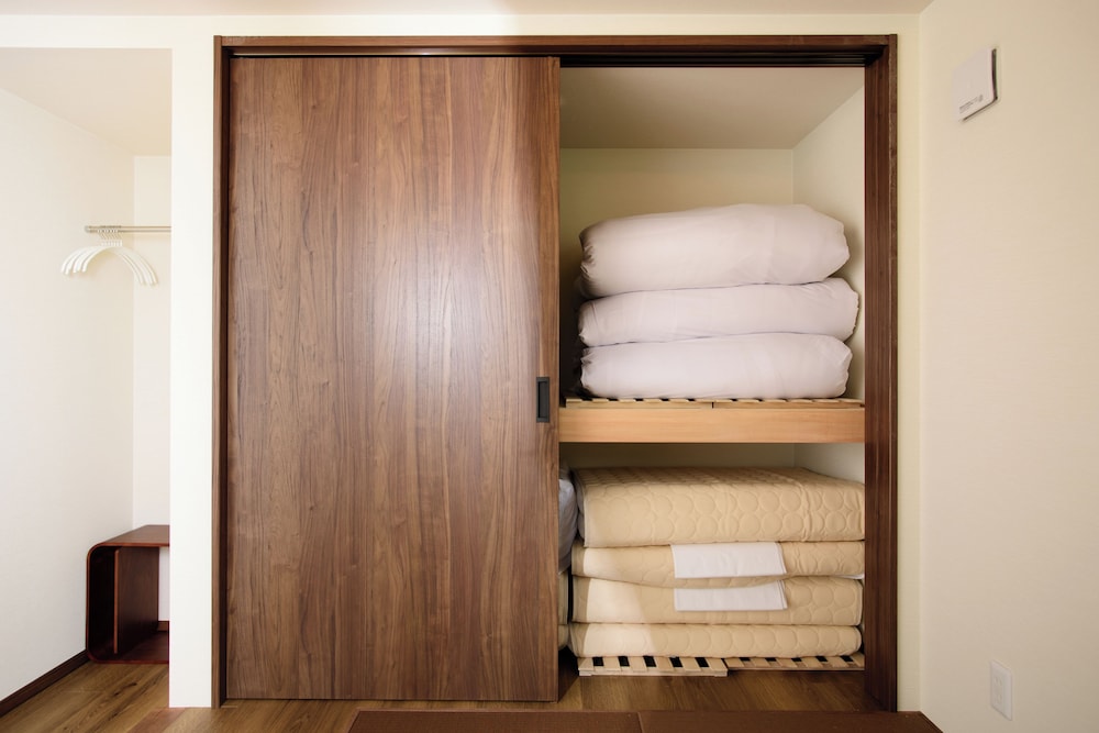 デザイン ヴィラ 3 ベッドルーム 客室6 | 四季の彩 箱根彫刻の森