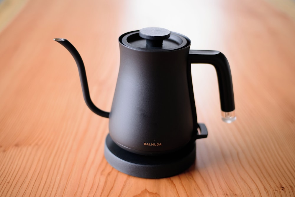 デザイン ヴィラ 2 ベッドルーム 専用キッチン9 | 四季の彩 箱根彫刻の森