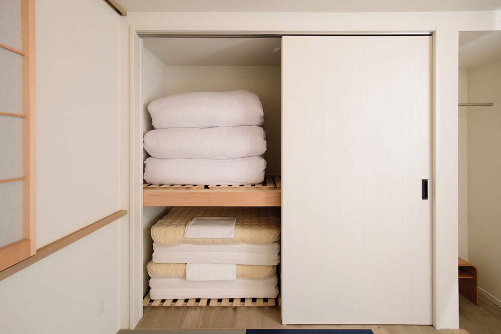 デザイン ヴィラ 2 ベッドルーム 客室2 | 四季の彩 箱根彫刻の森