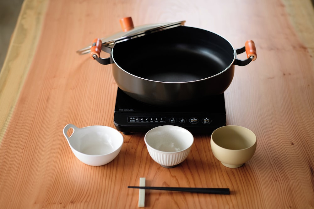 デザイン ヴィラ 2 ベッドルーム 専用キッチン10 | 四季の彩 箱根彫刻の森