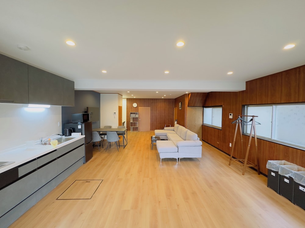 内装1 | HU1 The Old Futon Shop