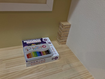 HU1 The Old Futon Shop