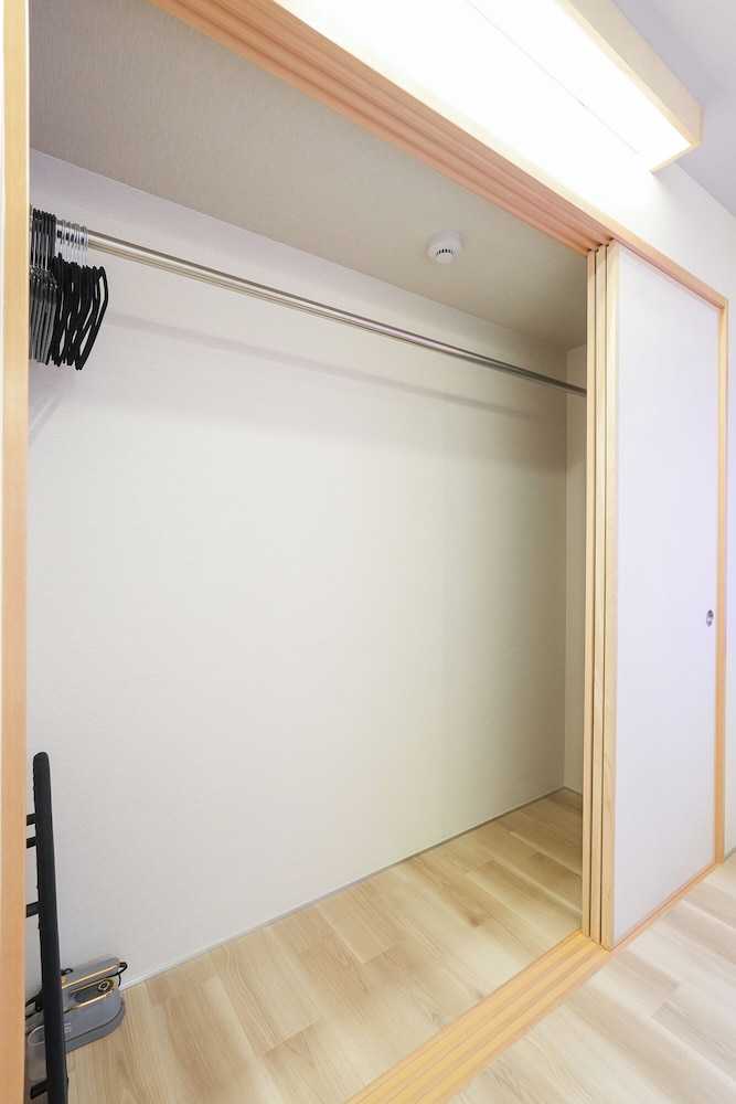 クラシック アパートメント ダブルベッド 2 台 禁煙 キッチン (102) 内装1 | Seed INN Haneda Terrace