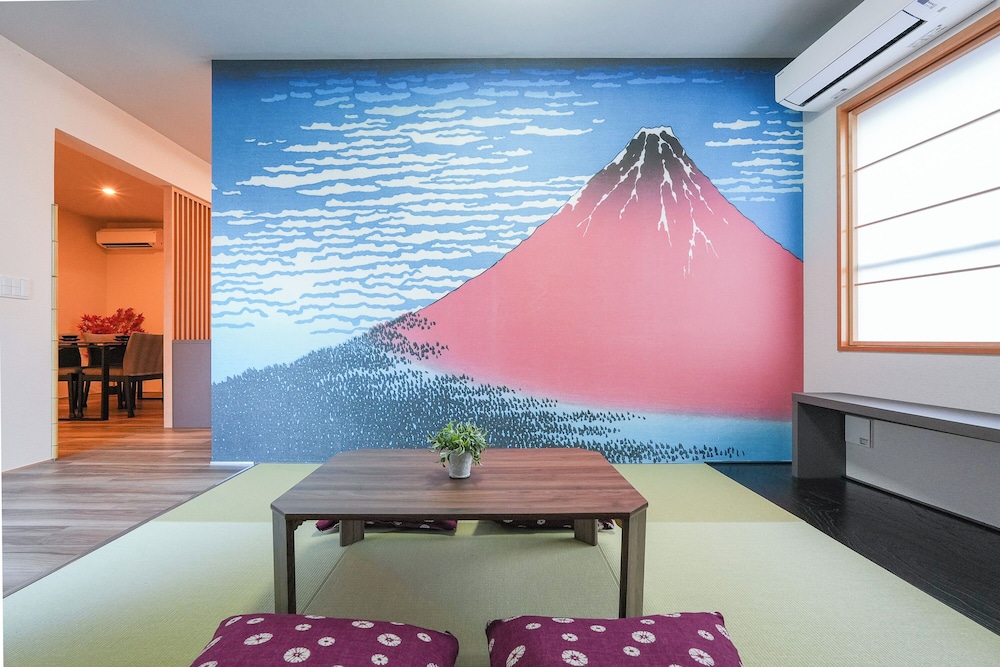 デラックス アパートメント ベッド (複数台) キッチン (302) 内装1 | Seed INN Haneda Terrace