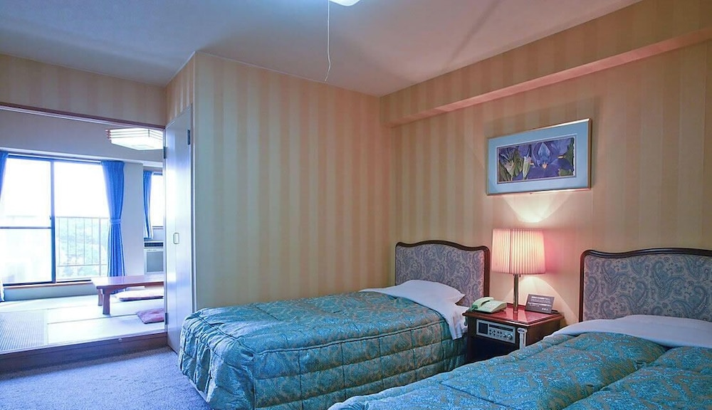 ファミリー ルーム 禁煙 | ホテルグリーンヒル大多喜