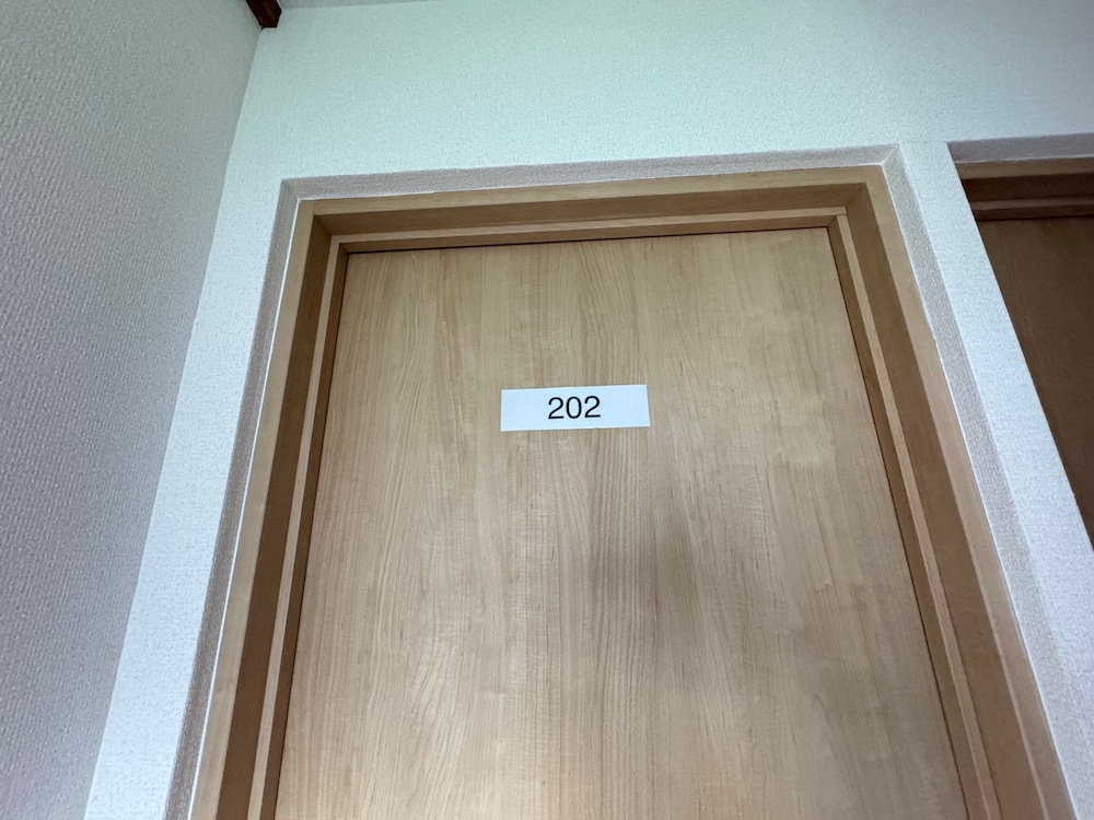 スタンダード ダブルルーム 禁煙 バルコニー リビング エリア0 | IPPAKU 一泊