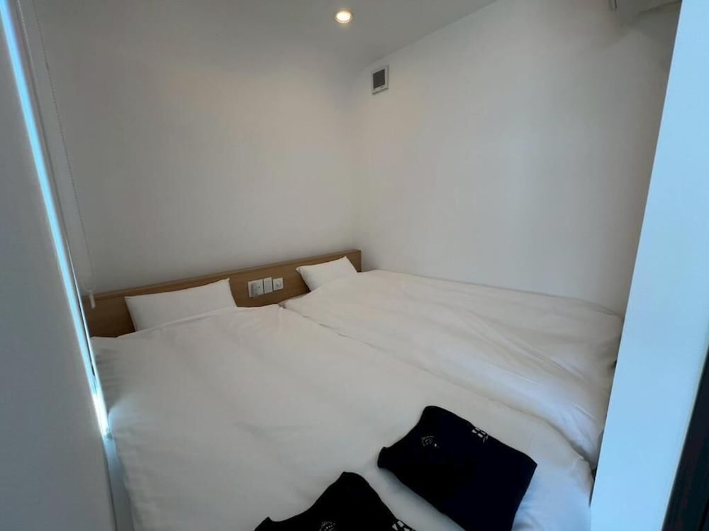 海眺望 トレーラーN03/シングル*2 (禁煙) 客室1 | THOUSAND　GARDEN　TARUMIZU