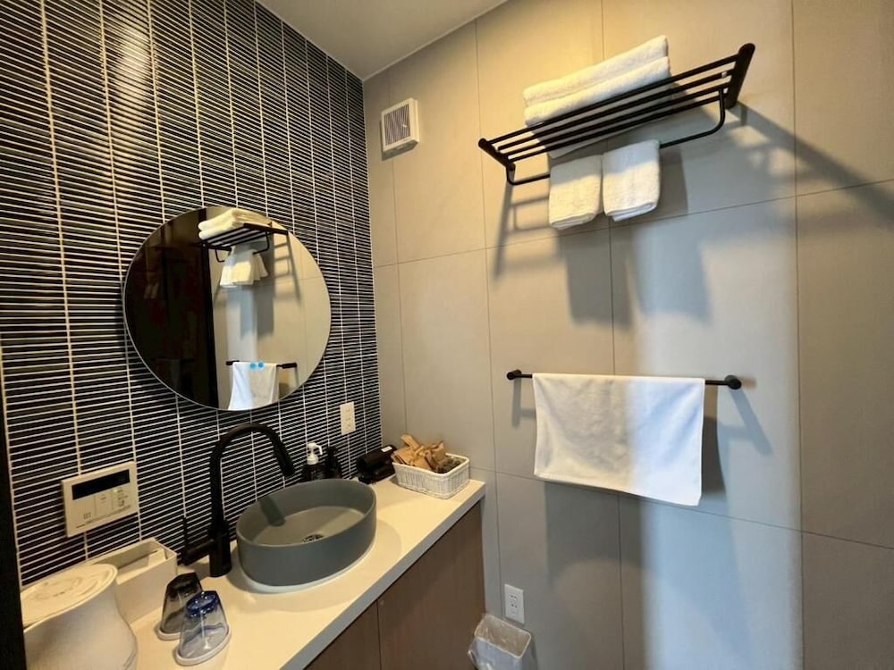 海眺望 トレーラーN03/シングル*2 (禁煙) バスルーム0 | THOUSAND　GARDEN　TARUMIZU