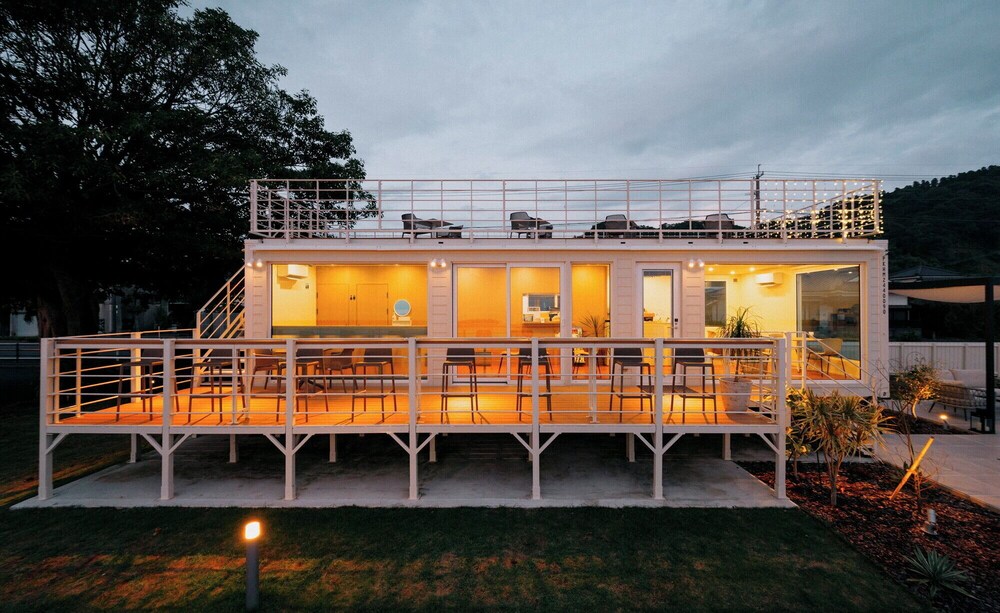 フロント1 | THOUSAND　GARDEN　TARUMIZU