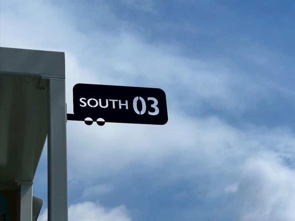 海眺望 トレーラーS03/シングル*2 (禁煙) 客室8 | THOUSAND　GARDEN　TARUMIZU