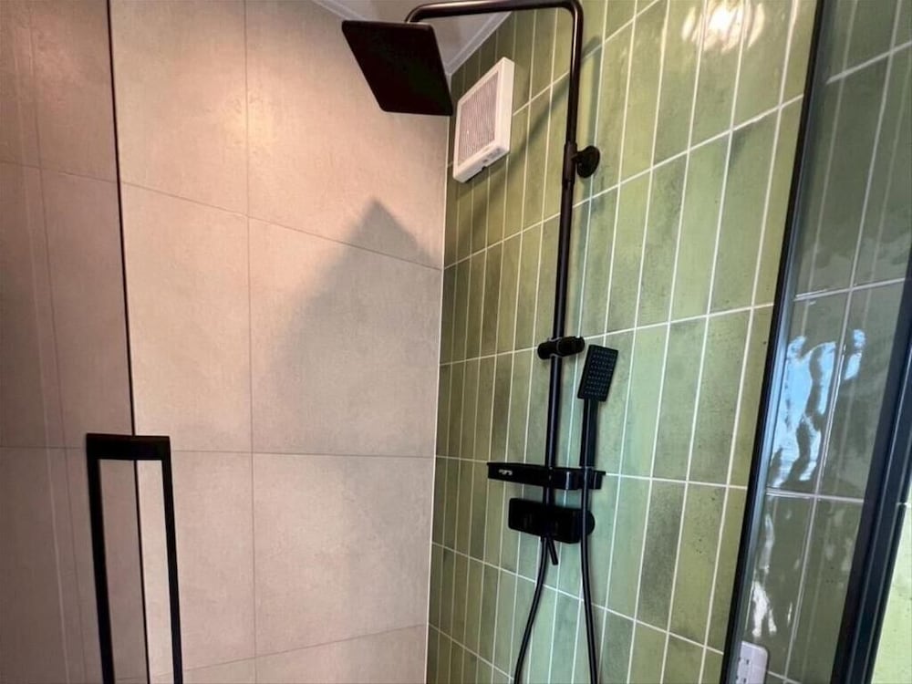 海眺望 トレーラーS03/シングル*2 (禁煙) バスルーム0 | THOUSAND　GARDEN　TARUMIZU