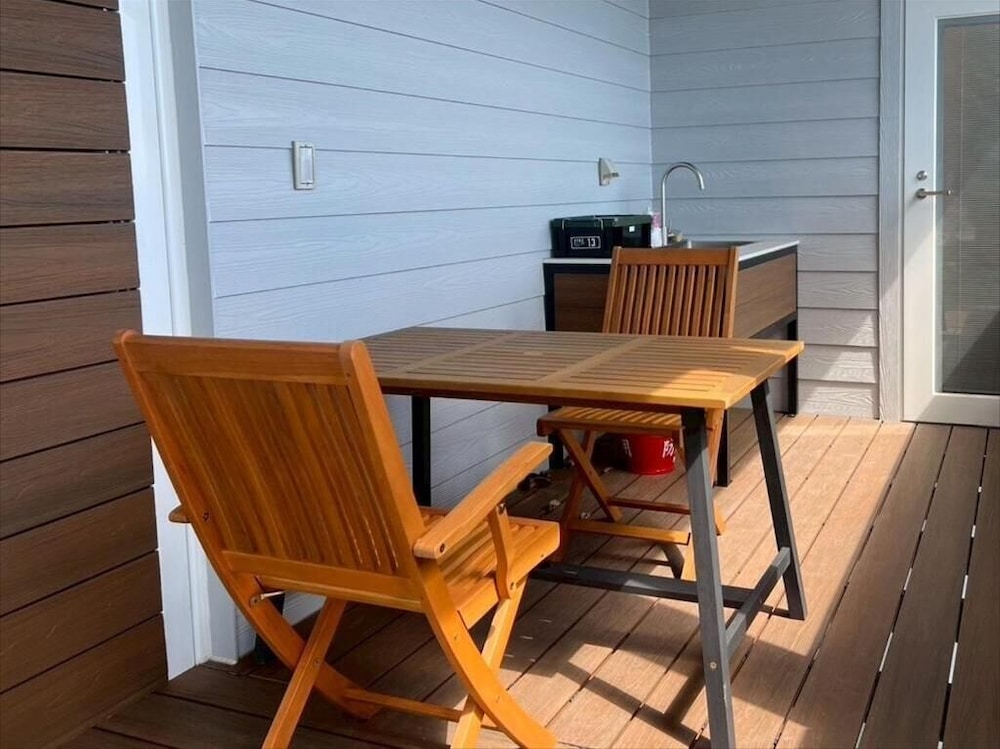 海眺望 トレーラーS03/シングル*2 (禁煙) 客室4 | THOUSAND　GARDEN　TARUMIZU