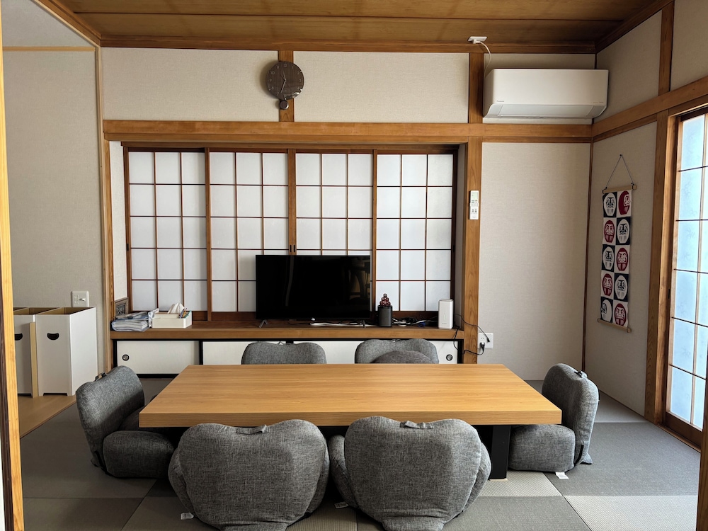 ファミリー ハウス 4 ベッドルーム 禁煙 シティビュー | だるまホーム高崎 HU2