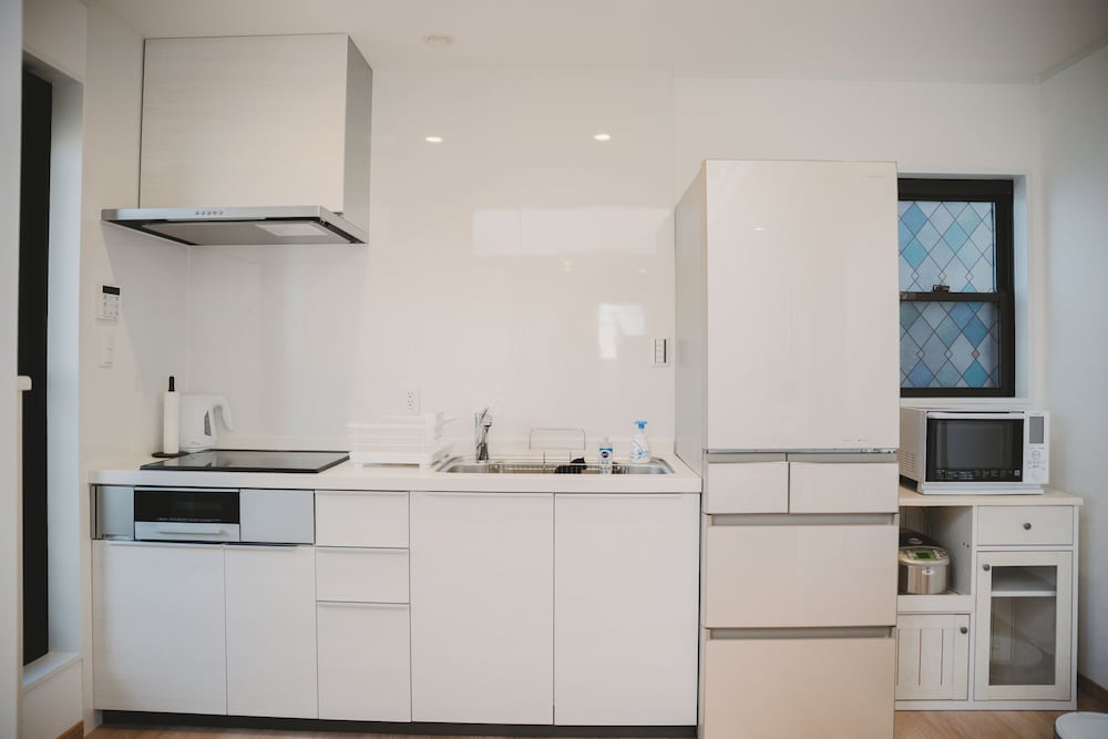 プレミアム ルーム マウンテンビュー 専用キッチン5 | Mulan Stay 松尾大社