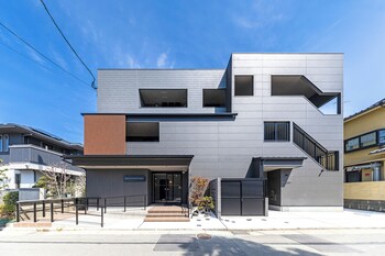 THE NINE STATES HOTEL TOJINMACHI