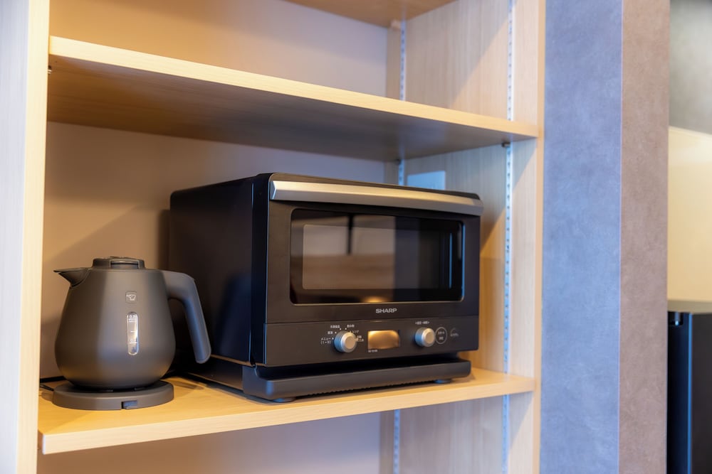 デラックス トリプルルーム 禁煙 バルコニー 専用キッチン1 | THE NINE STATES HOTEL TOJINMACHI