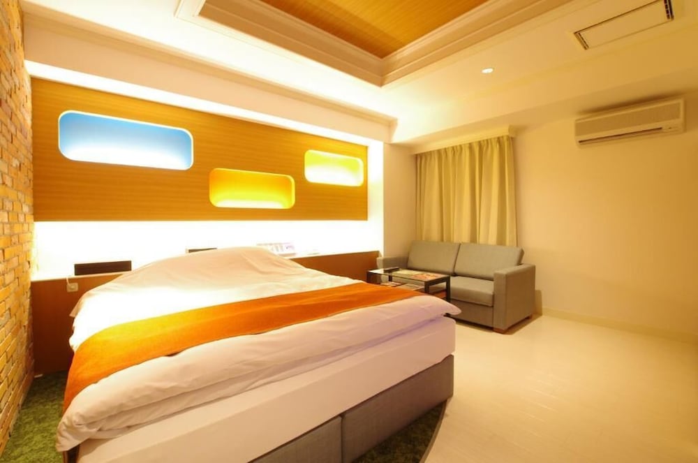 デラックス ダブルルーム 禁煙 客室1 | ブルーホテル シュープリーム - 大人限定