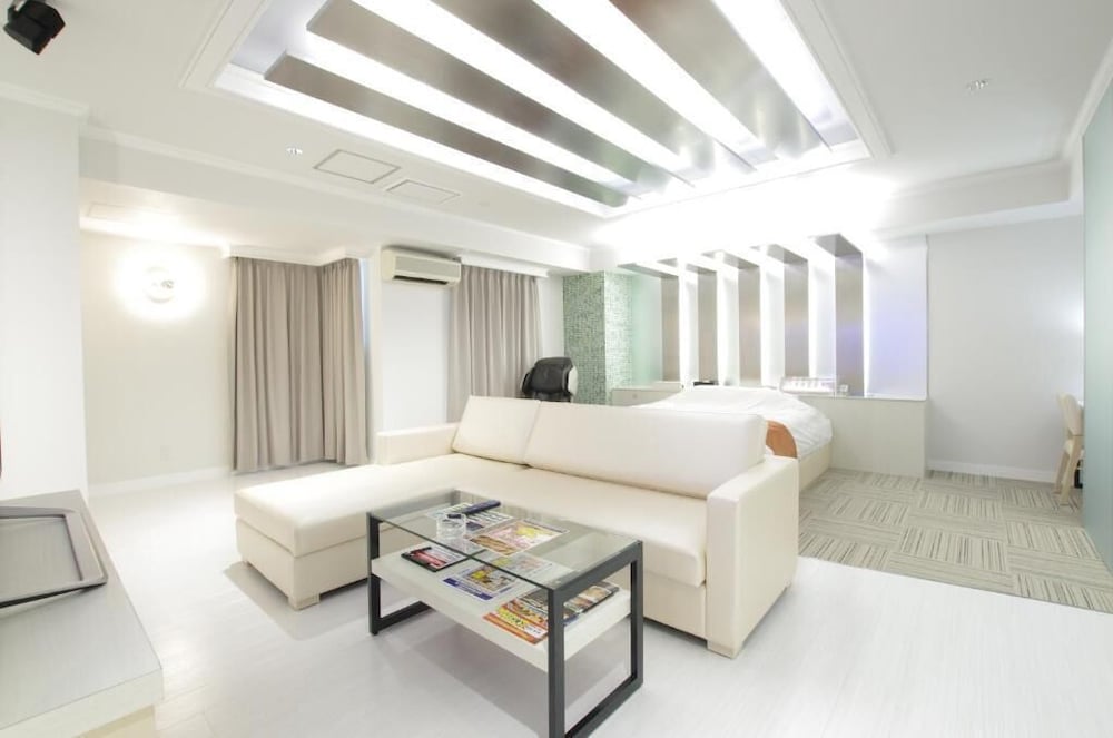 スーペリア ダブルルーム 喫煙可 客室1 | ブルーホテル シュープリーム - 大人限定